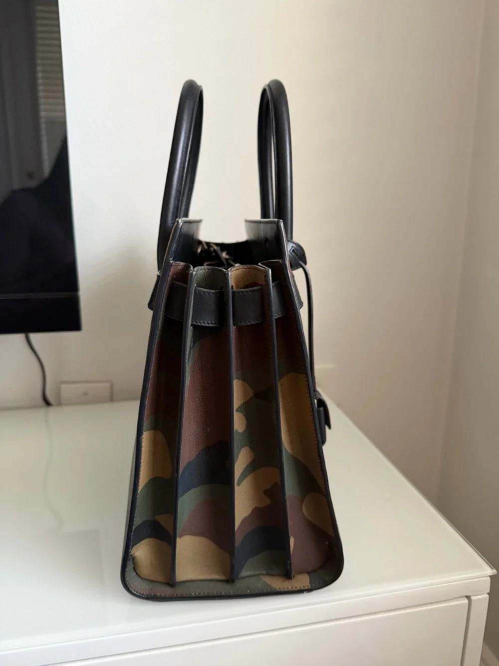 Saint Laurent Camo “Sac De Jour” Handbag - Picture 5 of 10